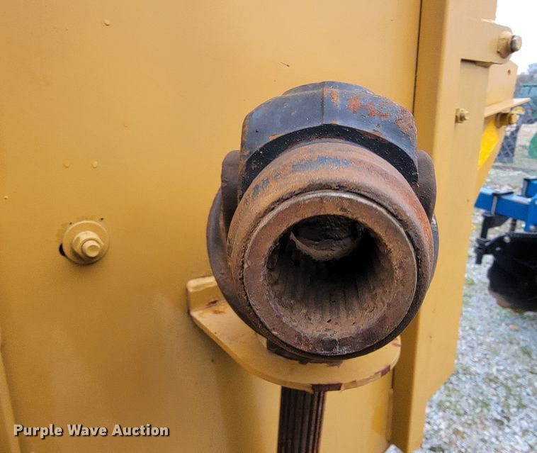 image for item JL9650 HayBuster 2564  bale processor