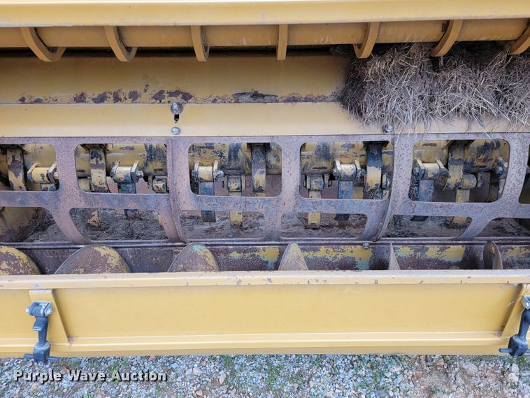 image for item JL9650 HayBuster 2564  bale processor