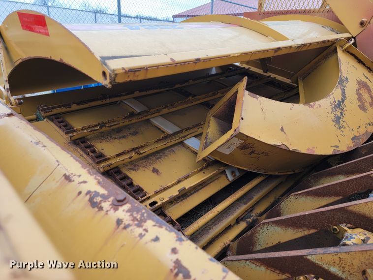 image for item JL9650 HayBuster 2564  bale processor