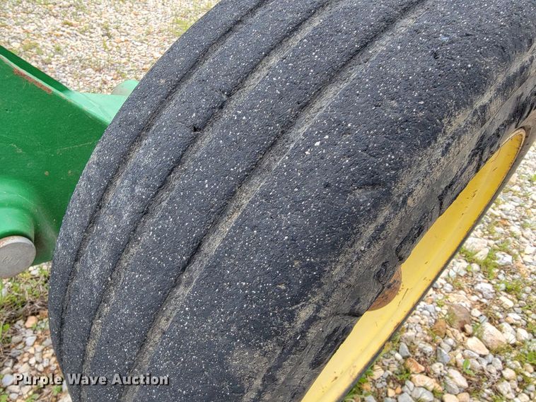 image for item JL9651 John Deere HX15  batwing rotary mower