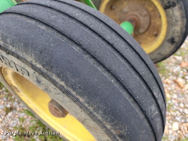 image for item JL9651 John Deere HX15  batwing rotary mower