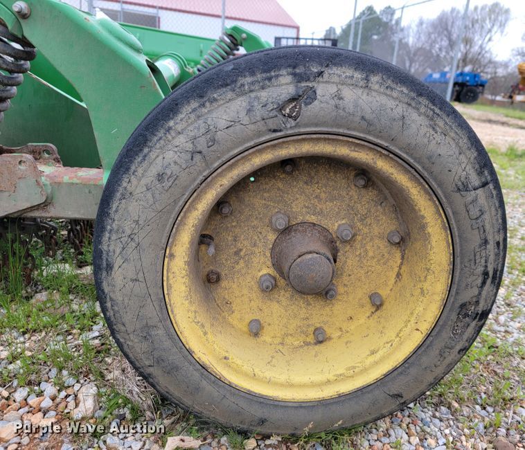 image for item JL9651 John Deere HX15  batwing rotary mower