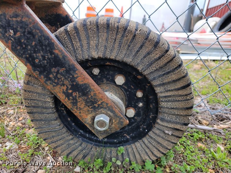 image for item JL9654 Bush Hog 296  rotary mower