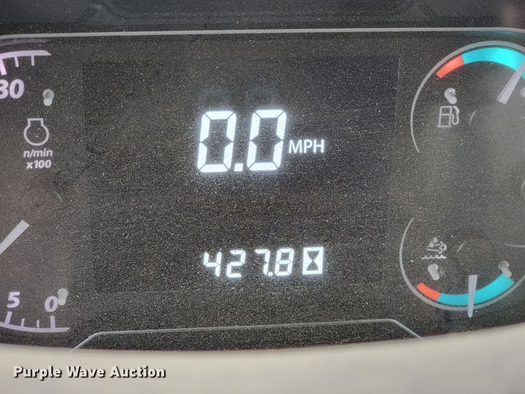 image for item JL9656 John Deere 5100E  MFWD tractor