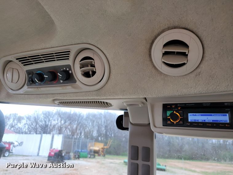 image for item JL9656 John Deere 5100E  MFWD tractor