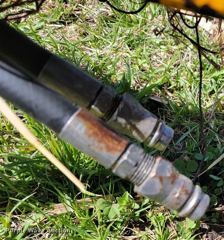 image for item JL9674 Tonutti  hay rake