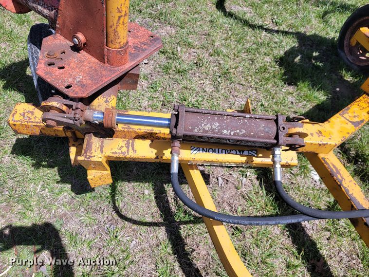 image for item JL9674 Tonutti  hay rake