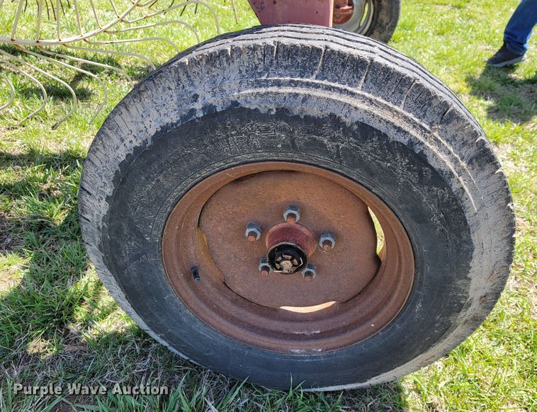 image for item JL9675 Sitrex Magnum MK10-12  hay rake