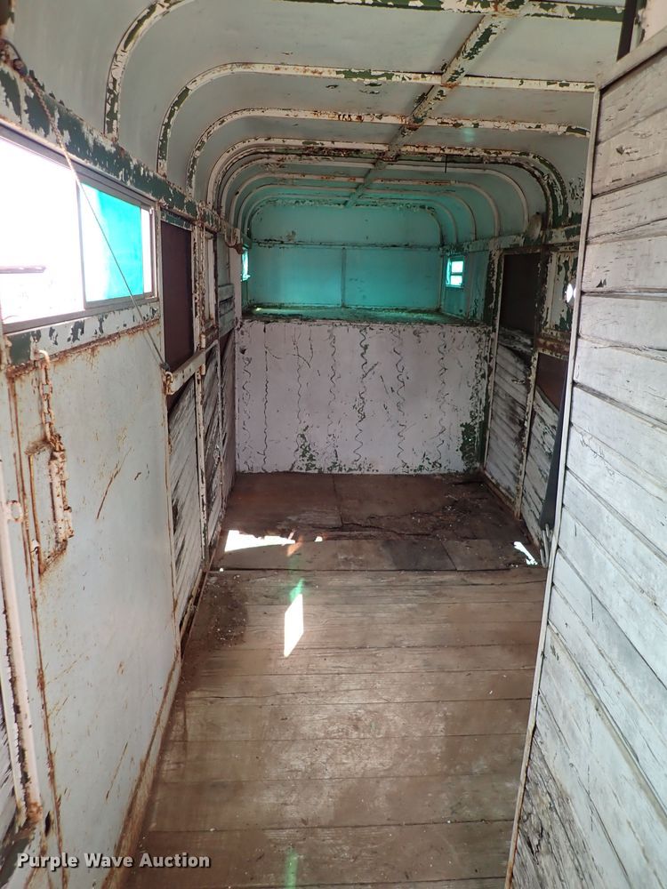 image for item JO9652 WW  livestock trailer