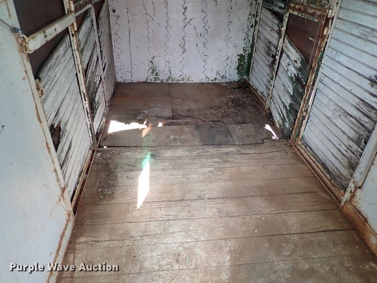 image for item JO9652 WW  livestock trailer