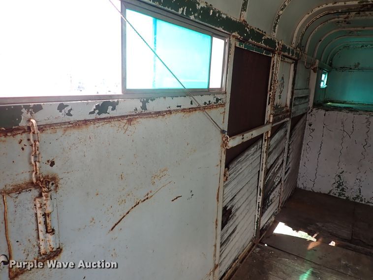 image for item JO9652 WW  livestock trailer