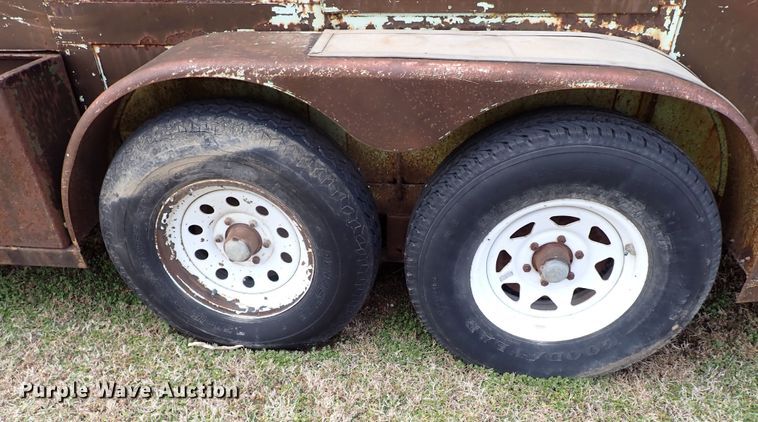 image for item JO9652 WW  livestock trailer