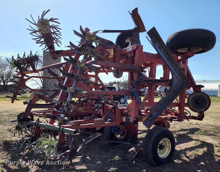 image for item KC9527 Sunflower 3371-33  sweep plow