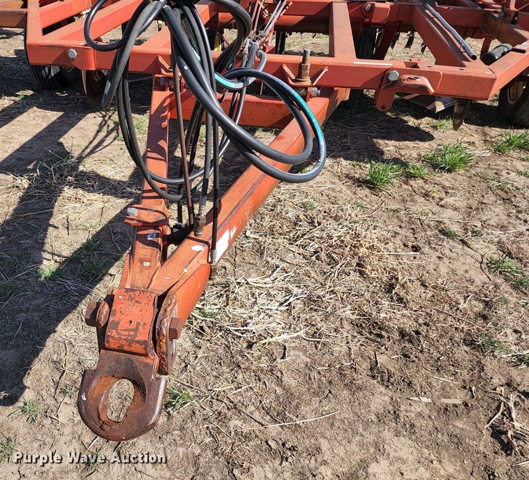 image for item KC9527 Sunflower 3371-33  sweep plow