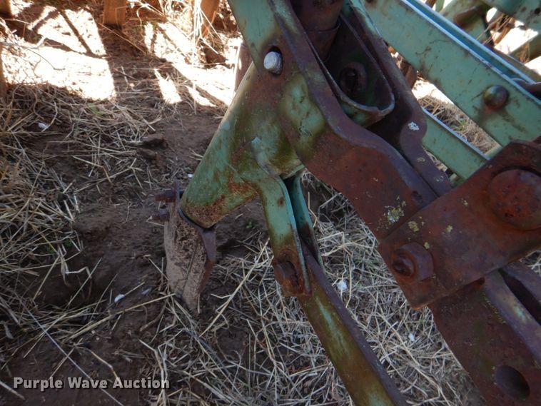 image for item KP9239 (3) grain drills