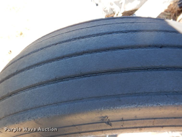 image for item KP9239 (3) grain drills