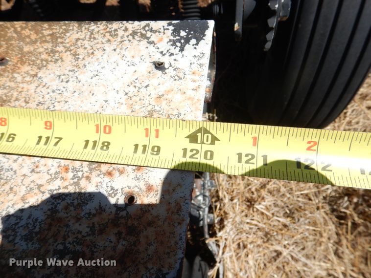 image for item KP9239 (3) grain drills