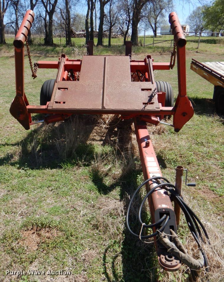 image for item KP9240 Morris Pro-Ag  Bale Skoop HD4SR bale stacker