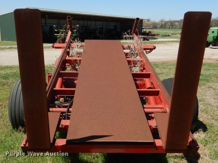 image for item KP9240 Morris Pro-Ag  Bale Skoop HD4SR bale stacker