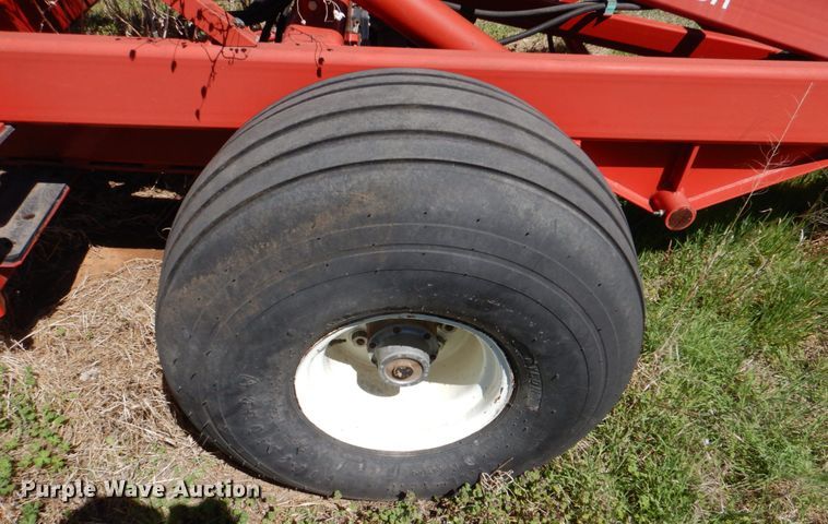 image for item KP9240 Morris Pro-Ag  Bale Skoop HD4SR bale stacker