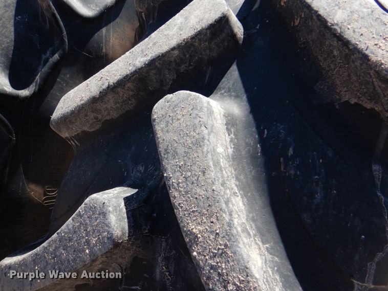 image for item KP9242 1989 John Deere 4955  MFWD tractor