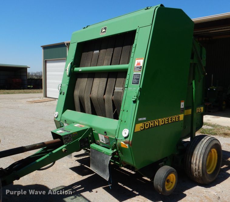 image for item KP9243 1998 John Deere 566  round baler
