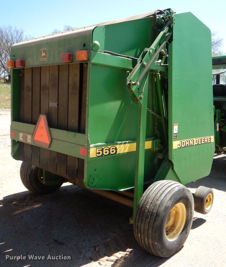 image for item KP9243 1998 John Deere 566  round baler
