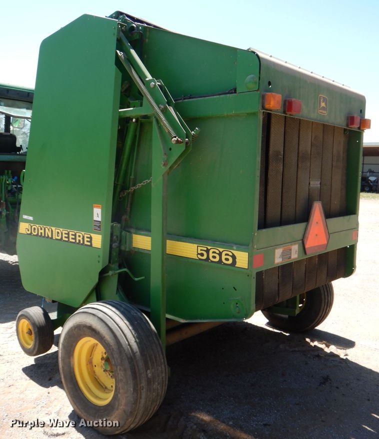 image for item KP9243 1998 John Deere 566  round baler