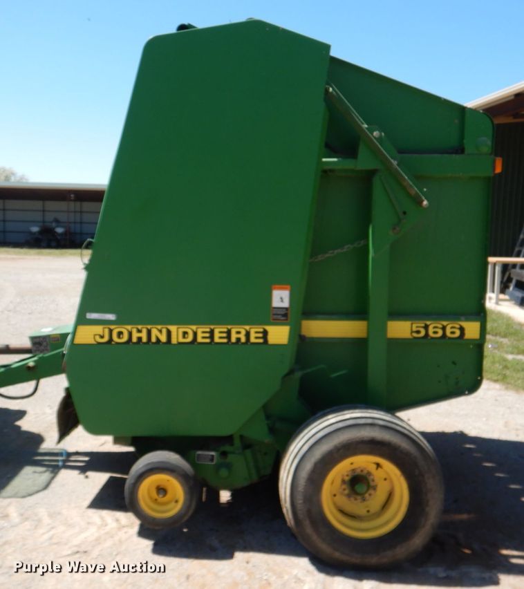 image for item KP9243 1998 John Deere 566  round baler