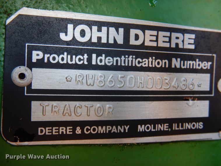 image for item KP9246 1983 John Deere 8650  4WD tractor