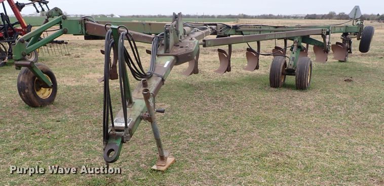image for item KR9673 John Deere 3700  nine bottom plow