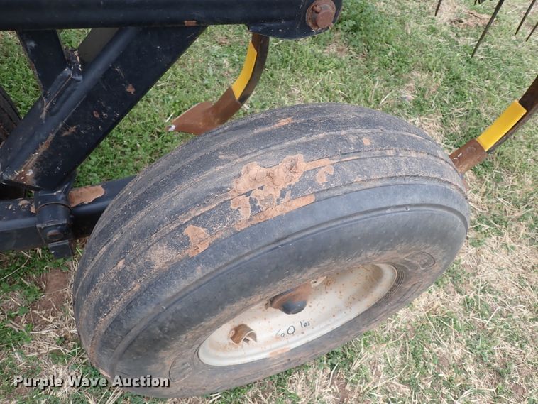 image for item KR9674 Case IH Flex Till 600  chisel plow