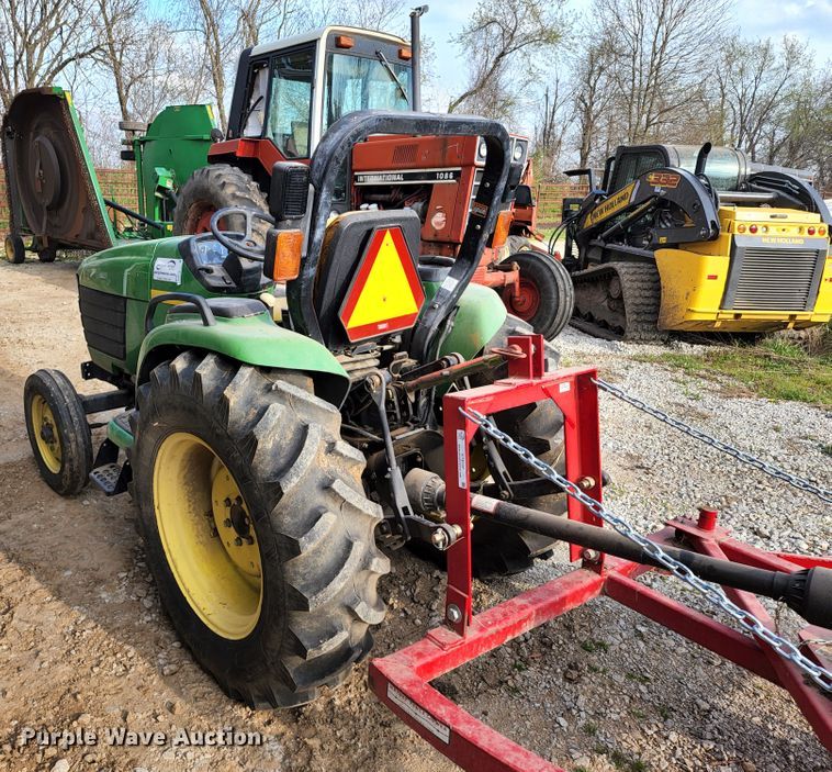 image for item KT9736 2002 John Deere 4310  tractor