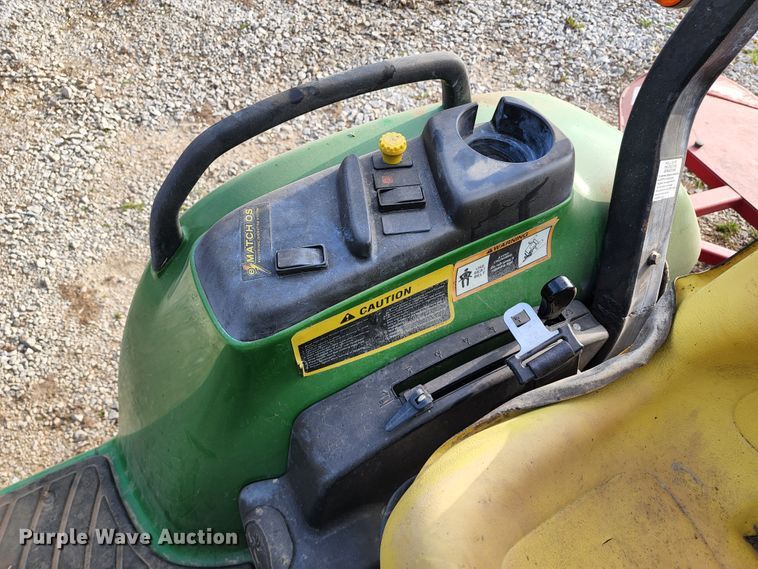 image for item KT9736 2002 John Deere 4310  tractor