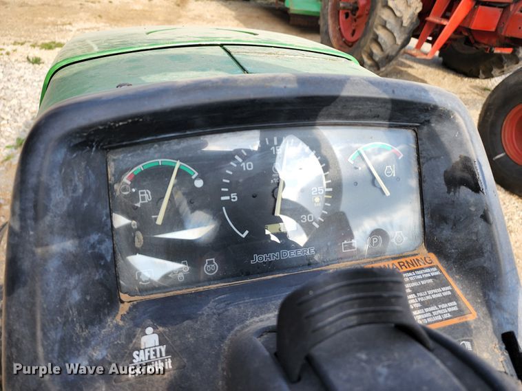 image for item KT9736 2002 John Deere 4310  tractor