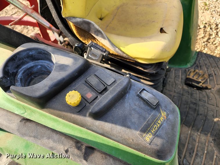 image for item KT9736 2002 John Deere 4310  tractor