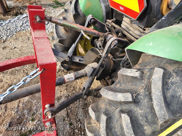 image for item KT9736 2002 John Deere 4310  tractor