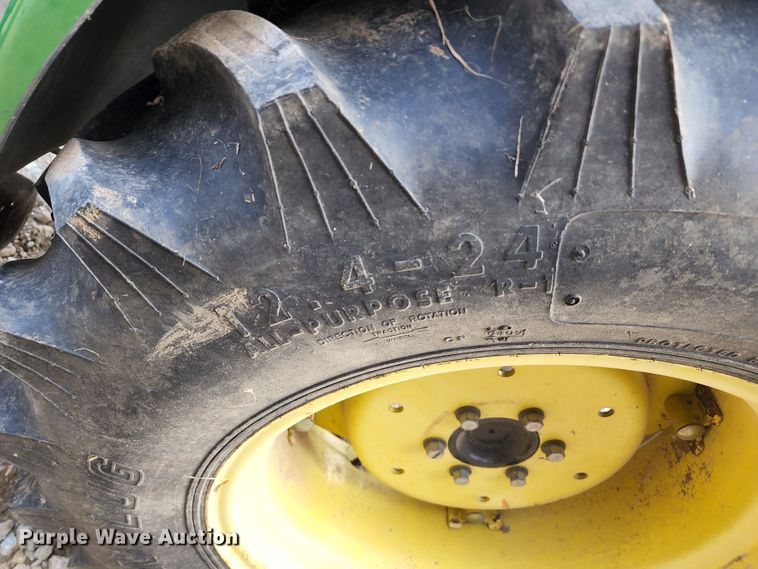 image for item KT9736 2002 John Deere 4310  tractor