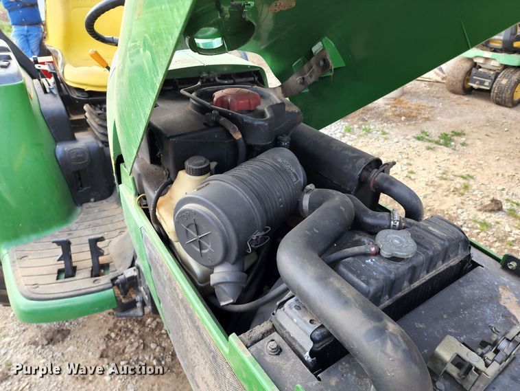 image for item KT9736 2002 John Deere 4310  tractor
