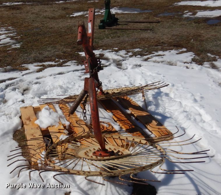 image for item KU9686 Hay rake