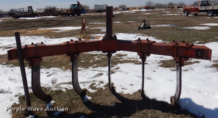 image for item KU9690 V-ripper