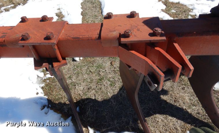 image for item KU9690 V-ripper