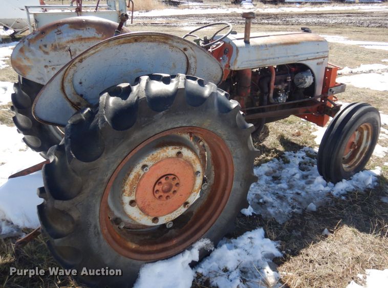 image for item KU9691 Ford  tractor