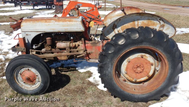image for item KU9691 Ford  tractor