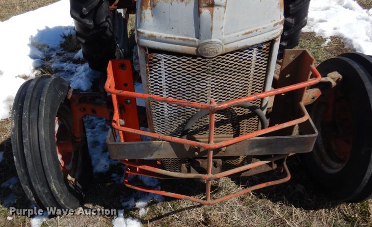image for item KU9691 Ford  tractor