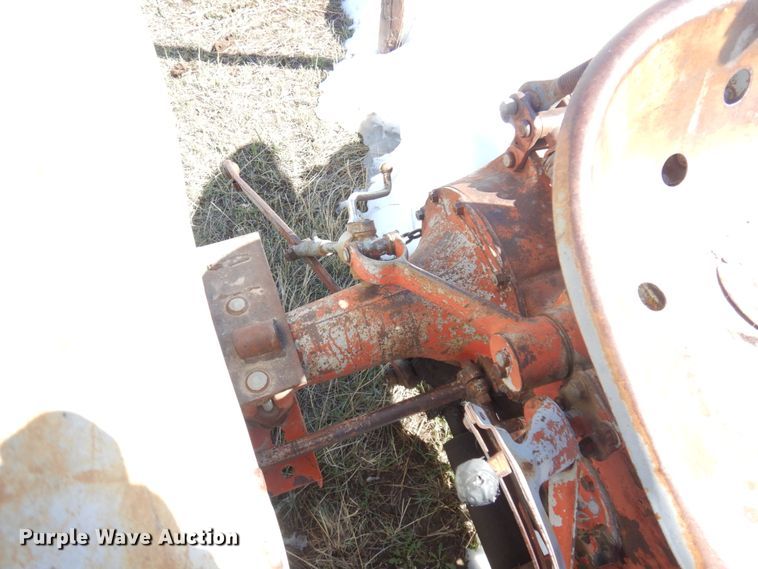 image for item KU9691 Ford  tractor