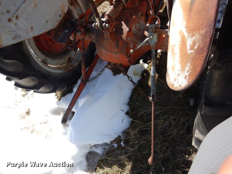 image for item KU9691 Ford  tractor