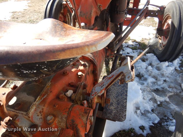 image for item KU9691 Ford  tractor