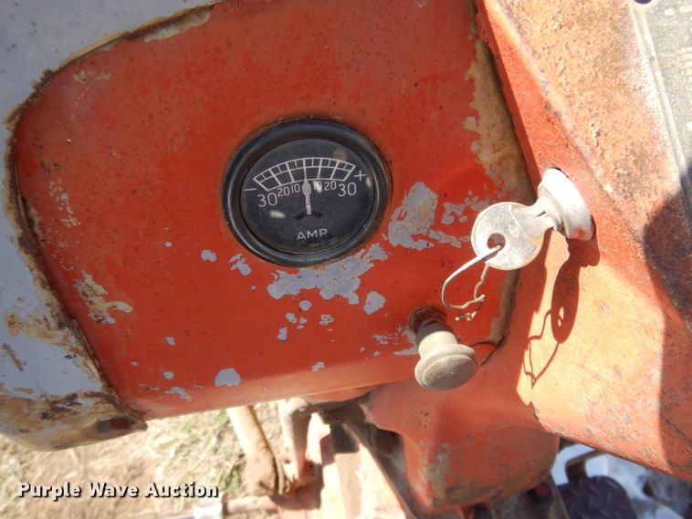 image for item KU9691 Ford  tractor