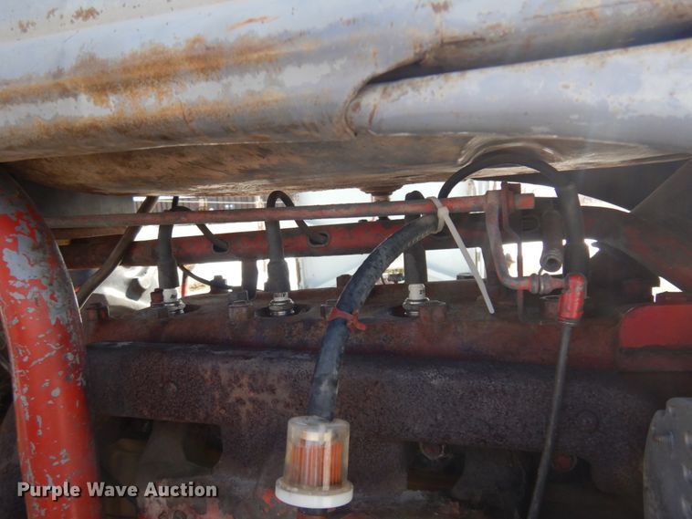 image for item KU9691 Ford  tractor